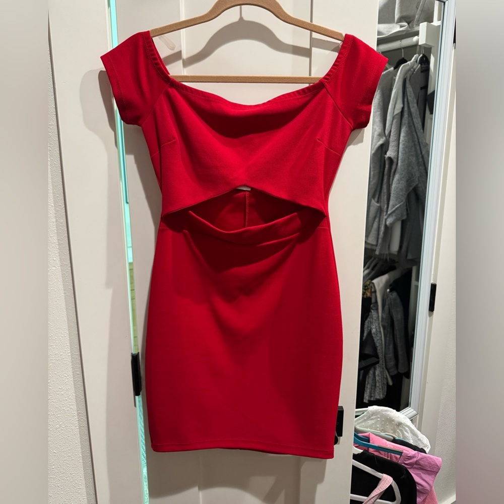 Privy Red Off-Shoulder Bodycon Dress Cocktail